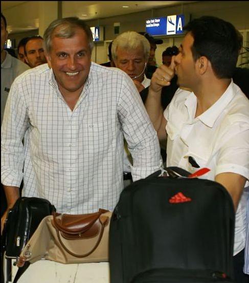 Μείνε «Ζοτς», η έκκληση των φιλάθλων του ΠΑΟ