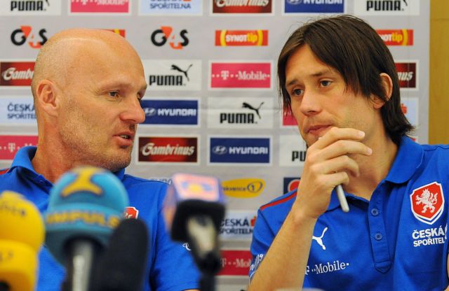 Υπομονή στο ματς με την Ελλάδα ζήτησε ο Μπίλεκ