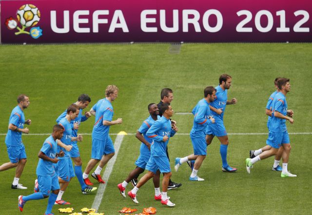 Ντέρμπι δίχως αύριο για την Ολλανδία κόντρα στη Γερμανία