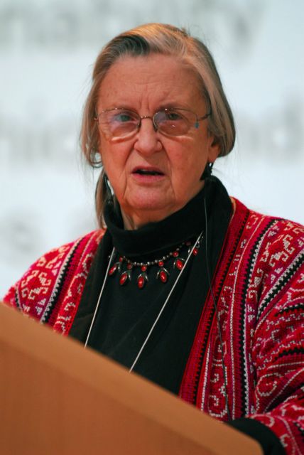 Πέθανε η Έλινορ Όστρομ, η πρώτη γυναίκα που βραβεύτηκε με Νόμπελ Οικονομικών