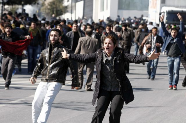 Ποινή 25 ετών σε κωφάλαλο Κούρδο για «υποστήριξη της τρομοκρατίας» πρότεινε εισαγγελέας