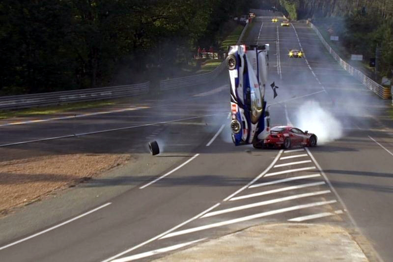 Οι 24ώρες του Le Mans 2012: Τρομακτικό ατύχημα για τον Anthony Davidson, εγκατέλειψαν και τα δύο Toyota TS030 Hybrid