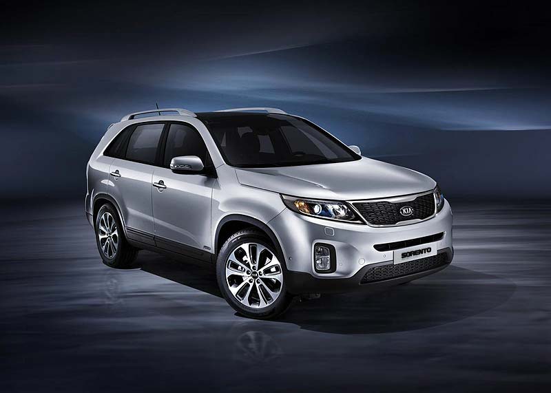 KIA Sorento 2013: Πέρα από τα καθιερωμένα