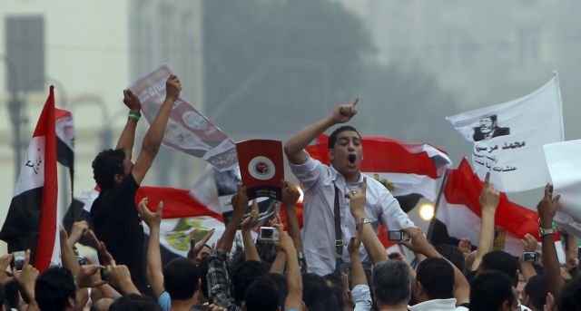 Για νίκη του υποψηφίου τους, Μ.Μόρσι, μιλούν οι Αδελφοί Μουσουλμάνοι