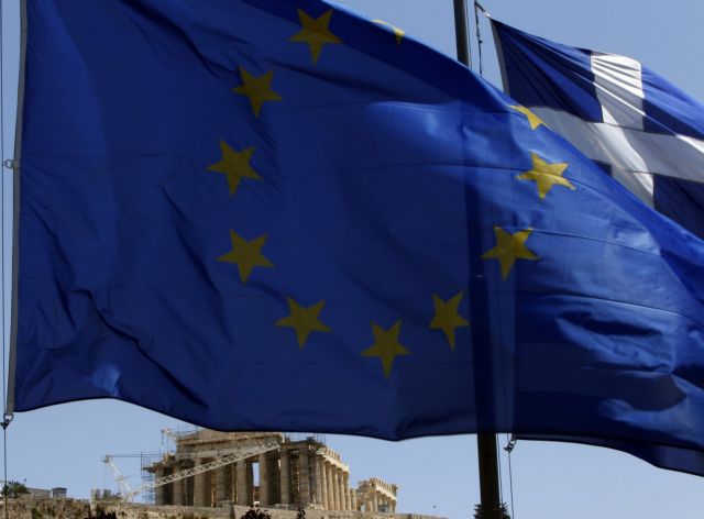 «Οριακή, αλλά κρίσιμη για το ευρώ» η νίκη Σαμαρά, λέει ο Τύπος της Γαλλίας