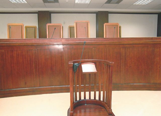 Σε προσωρινή αργία πρόεδρος Εφετών για τo «κύκλωμα των ακινήτων»