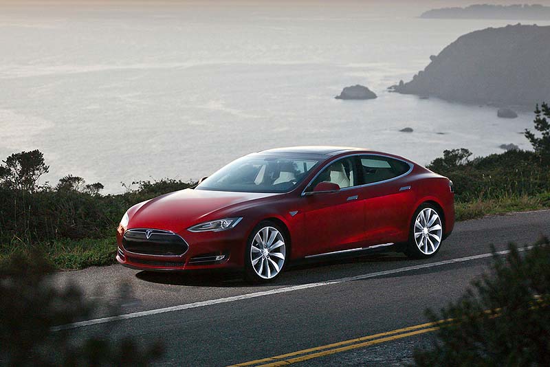 Tesla Model S: Από την Παρασκευή 22/06/2012 στους δρόμους