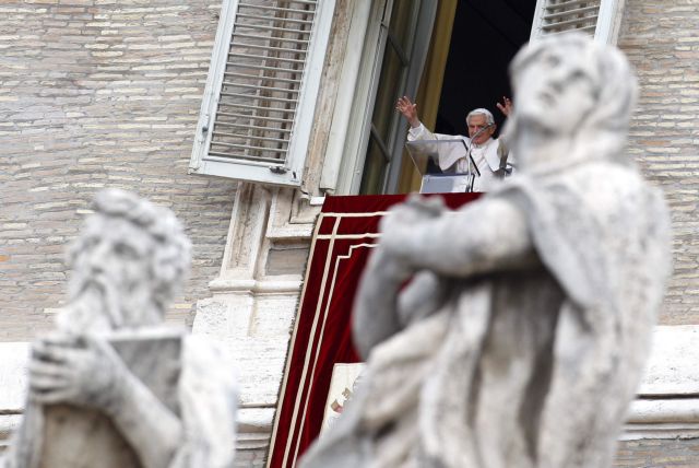 Δημοσιογράφο του Fox προσλαμβάνει το Βατικανό για να «γυαλίσει» την εικόνα του