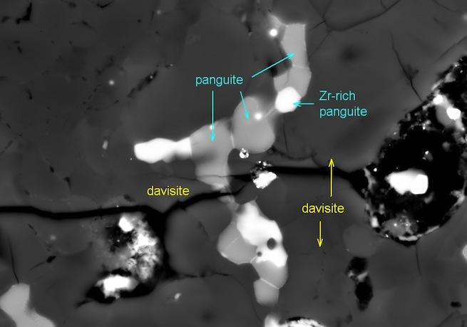 Άγνωστο ορυκτό σε μετεωρίτη «ήταν από τα πρώτα στερεά υλικά στο Ηλιακό Σύστημα»