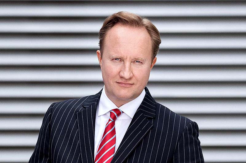 Rolls Royce: Αλλαγή -σχεδιαστικής- φρουράς