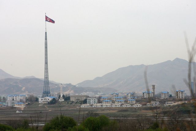 Έτοιμη να προχωρήσει σε γενναίο κούρεμα του χρέους της Βορείου Κορέας η Ρωσία
