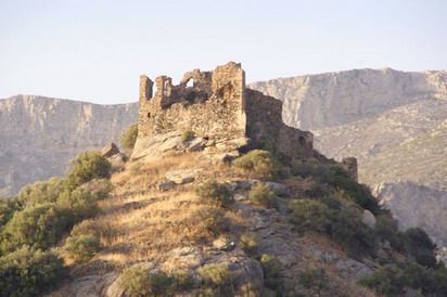 Προχωρά η αποκατάσταση του κάστρου των Βατίκων