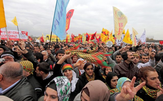 Στο εδώλιο οδηγεί η Τουρκία 205 Κούρδους αντιφρονούντες για σχέσεις με το PKK