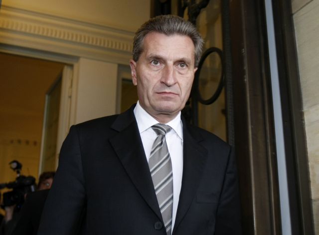 Συμπεριφερθήκαμε καλά και έντιμα στην Ελλάδα, δηλώνει ο Επίτροπος Έτινγκερ