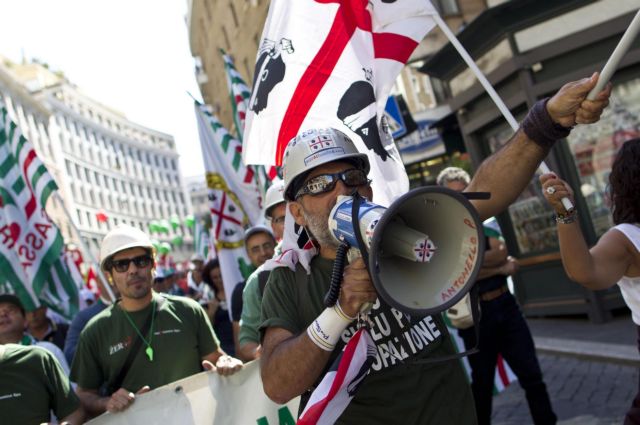 Νέο πακέτο περικοπών ύψους 4,3 δισ. ευρώ «κληρώνει» για τους Ιταλούς