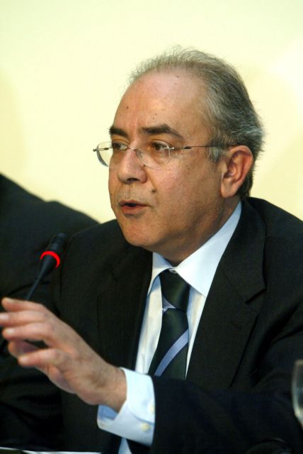 Όχι σε λιτότητα χωρίς ανάπτυξη, προειδοποιεί η κυπριακή Βουλή την τρόικα