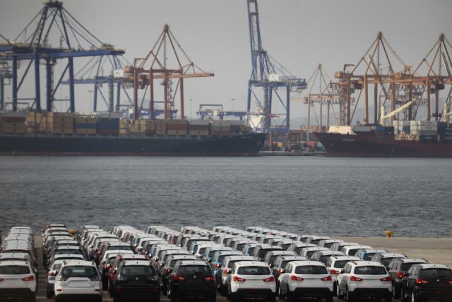 Συνεχίστηκε και τον Ιούνιο η καθίζηση της αγοράς Ι.Χ. και μοτοσυκλετών