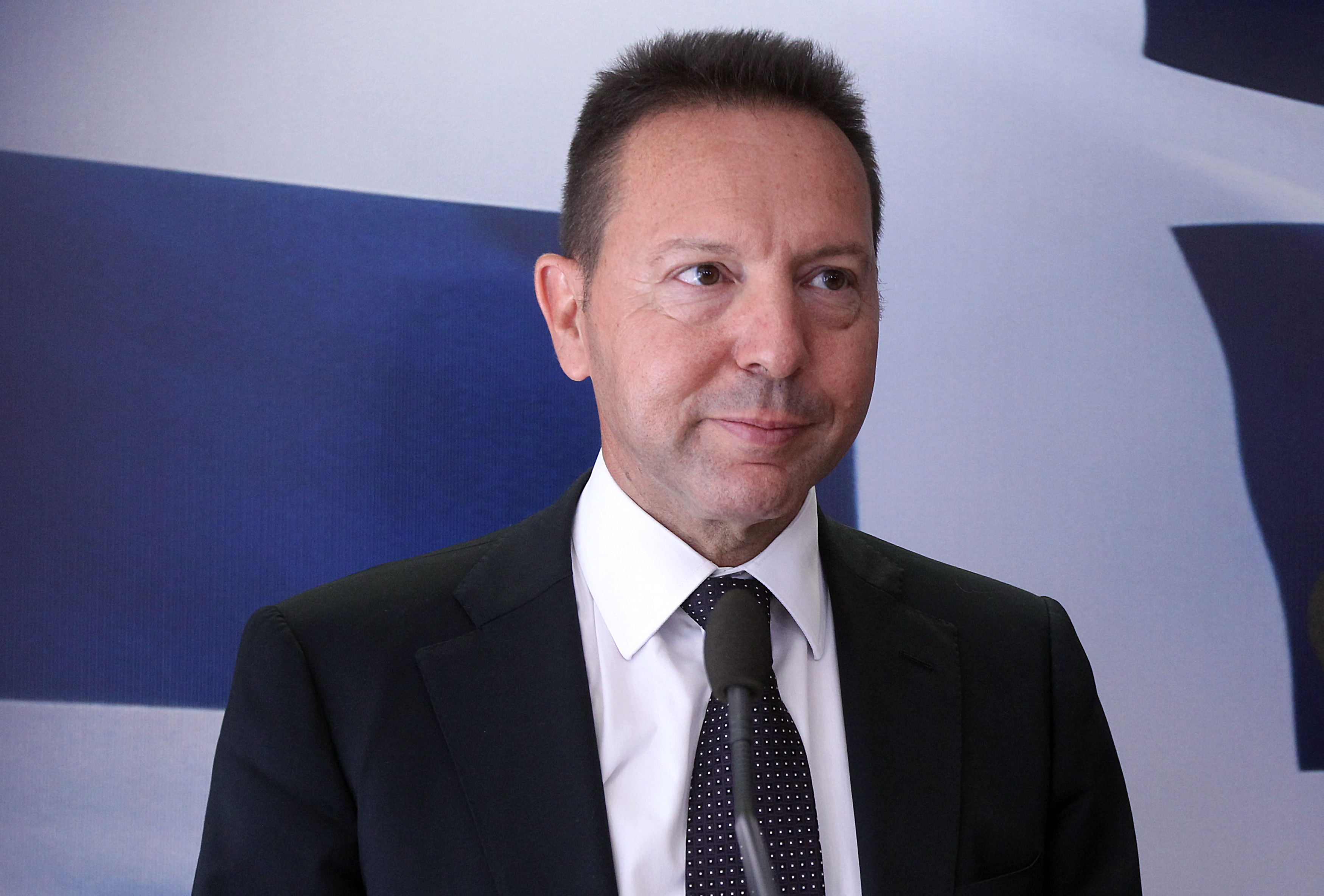 Εκτός πορείας το πρόγραμμα, δήλωσε ο Γ.Στουρνάρας στους Financial Times