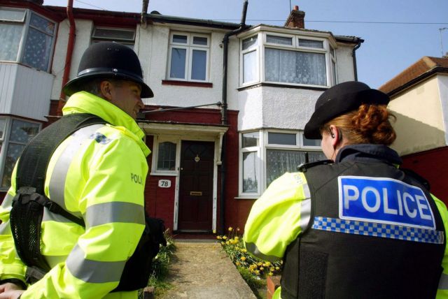 Έξι συλλήψεις στο Λονδίνο σε επιχείρηση-σκούπα της αντιτρομοκρατικής υπηρεσίας