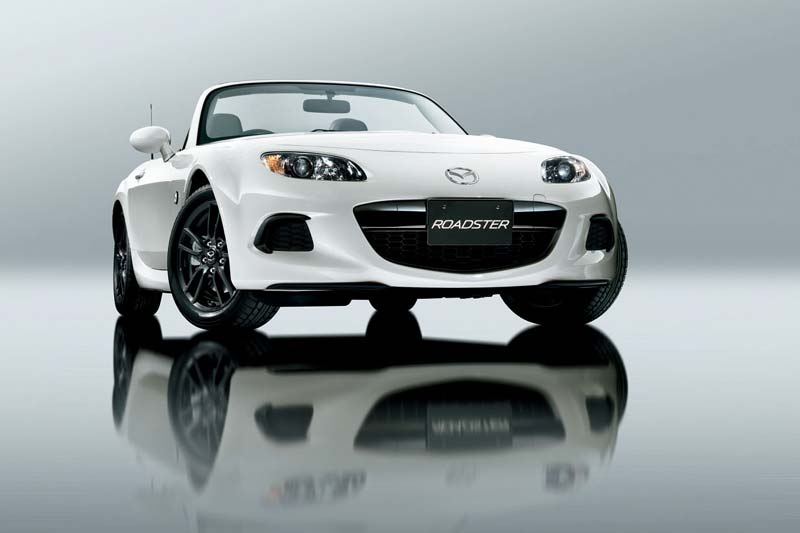 Mazda MX-5 2013: Ανανέωση εξ ανατολής