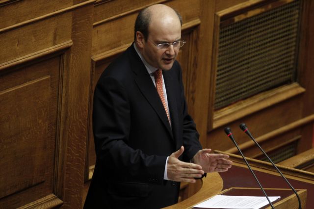 Σε τέσσερις άξονες η πολιτική για την ανατροπή της ύφεσης, περιέγραψε ο Κ.Χατζηδάκης