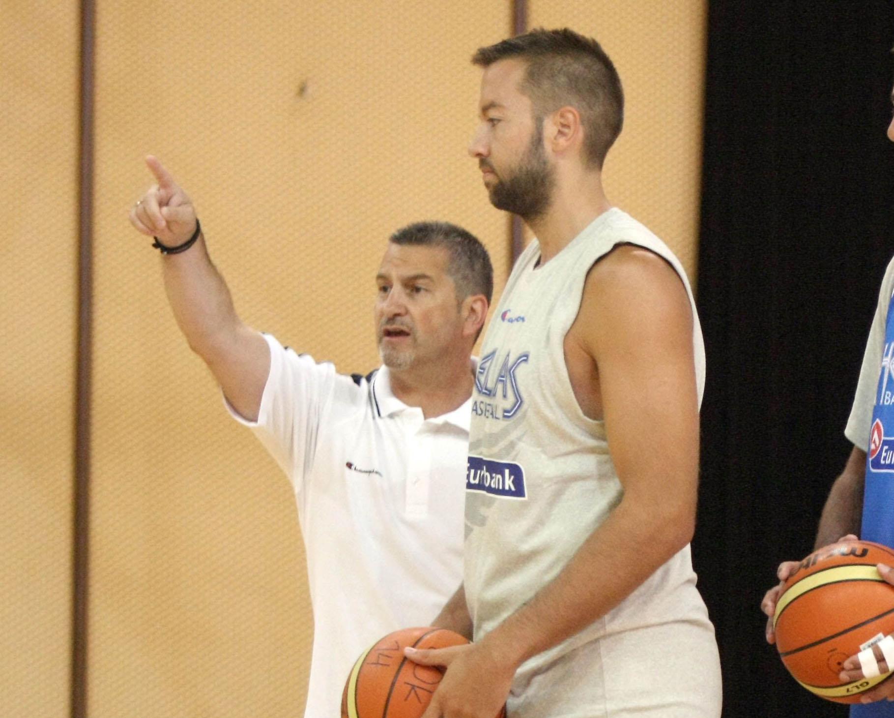 «Σκληρή» απάντηση Βουγιούκα σε Ζούρο για την Εθνική