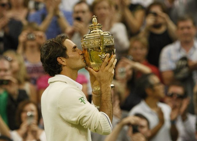 Ο Φέντερερ δεν θέλει να είναι ο σημαιοφόρος της Ελβετίας