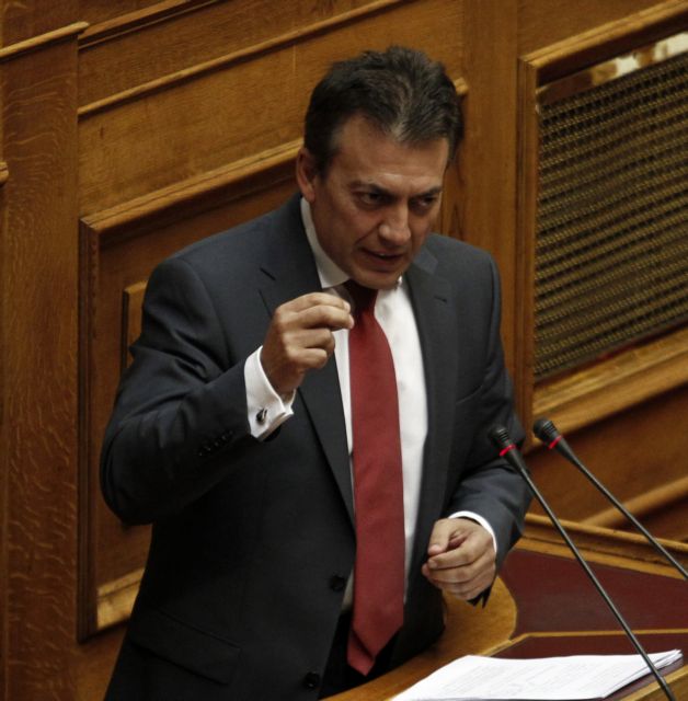 «Απαιτούνται νέες κοινωνικές συμφωνίες» τονίζει ο υπουργός Εργασίας Γ.Βρούτσης