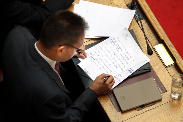 Ευρεία διυπουργική σύσκεψη για την περιστολή των δαπανών συγκαλεί ο Γ.Στουρνάρας