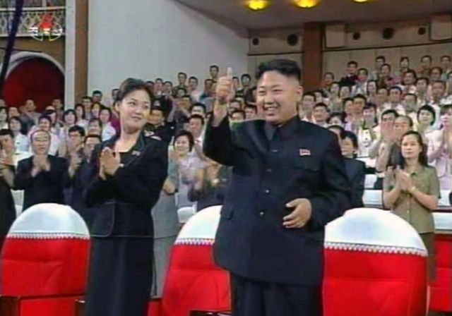 Ρωγμές στο άκαμπτο βορειοκορεατικό καθεστώς φέρνει(;) ο Κιμ Γιόνγκ-Ουν
