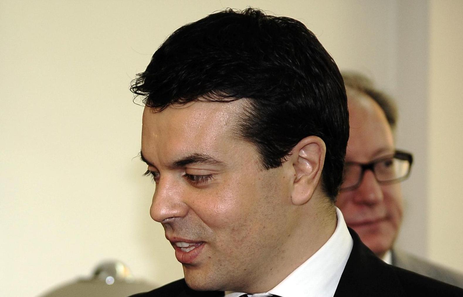 Το ενδιαφέρον της για «απευθείας διάλογο» με την Ελλάδα επιβεβαιώνει η ΠΓΔΜ