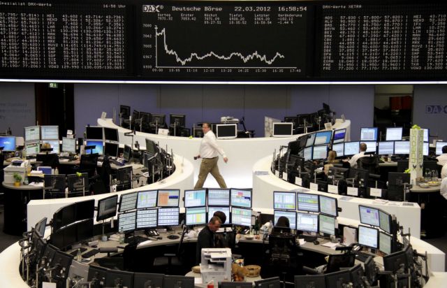 Στην έκδοση τρίμηνων εντόκων γραμματίων προχωρεί την Τρίτη το Δημόσιο