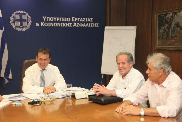 Προς νέο μαχαίρι 23% στα εφάπαξ του Δημοσίου – Αιτία πολέμου λέει η ΑΔΕΔΥ