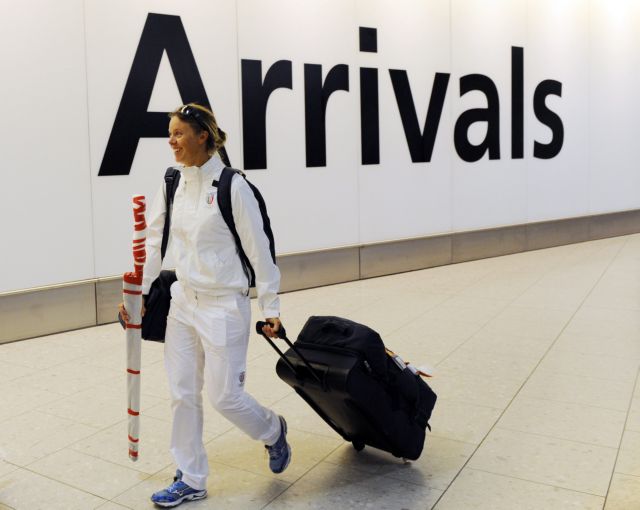 Σε απεργία μία ημέρα πριν τους Αγώνες κατεβαίνουν οι Βρετανοί τελωνειακοί