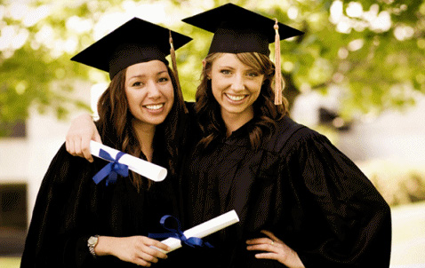 Σπουδές στην Ελλάδα ή στο Εξωτερικό; Μια ουδέτερη ματιά