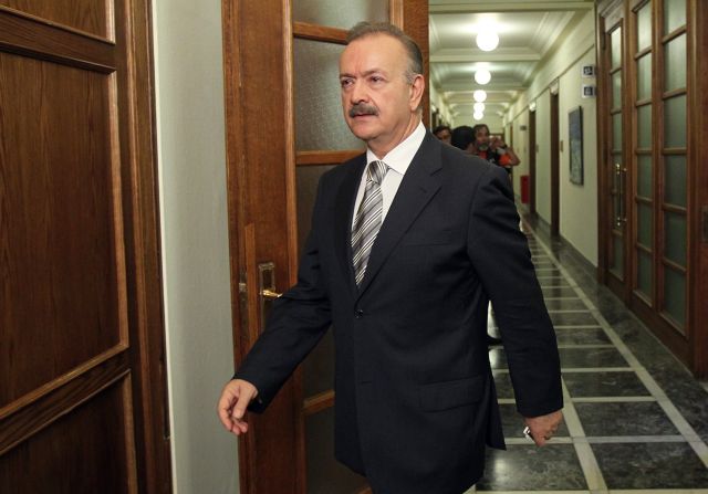 Μπαράζ παρεμβάσεων και διαρθρωτικών αλλαγών προαναγγέλλει ο υπουργός Επικρατείας