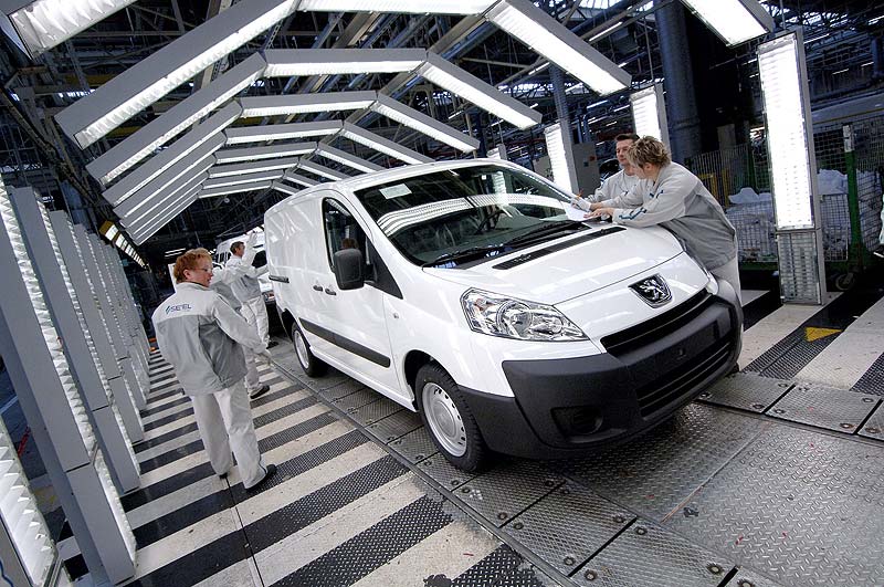 Δια χειρός PSA/Peugeot-Citroen -και επισήμως- τα επαγγελματικά van της Toyota στην Ευρώπη