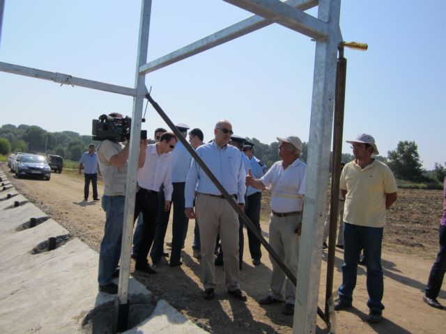 Έτοιμος μέχρι τον Οκτώβριο ο φράχτης στον Έβρο, διαβεβαιώνει ο Ν.Δένδιας