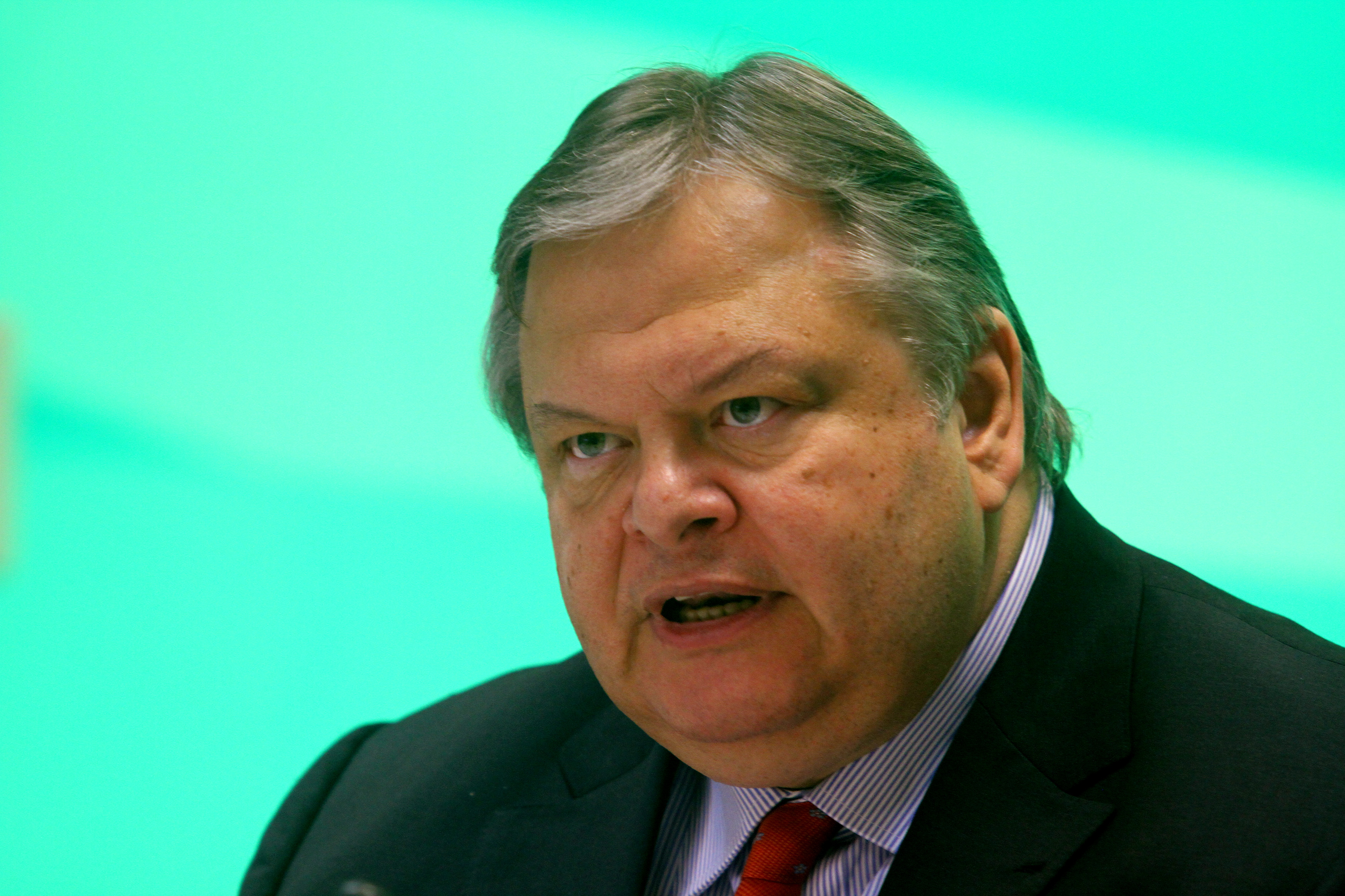 Αιχμηρό σχόλιο Βενιζέλου για την υπόθεση της παραίτησης του αρχηγού ΓΕΣ