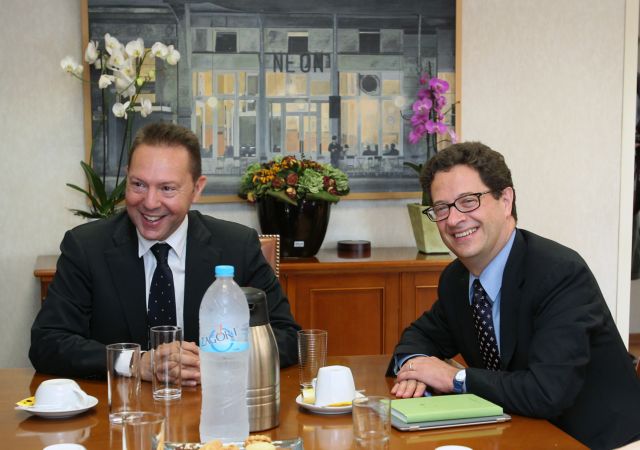 «Συν Αθηνά και χείρα κίνει» το μήνυμα των ΗΠΑ στην Αθήνα