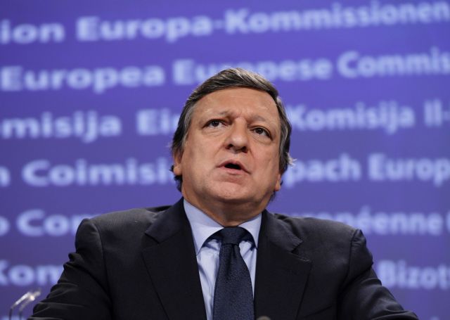 Στήριξη στην Αθήνα, αλλά και πιέσεις για το Μνημόνιο από τον Ζοζέ Μπαρόζο