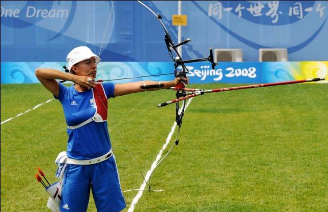 Η Ψάρρα σπάει το… ρόδι στο «Λονδίνο 2012» πριν την Τελετή Έναρξης