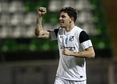 Πλησιάζει ο Μάντζιος, απομακρύνεται ο Μόρας