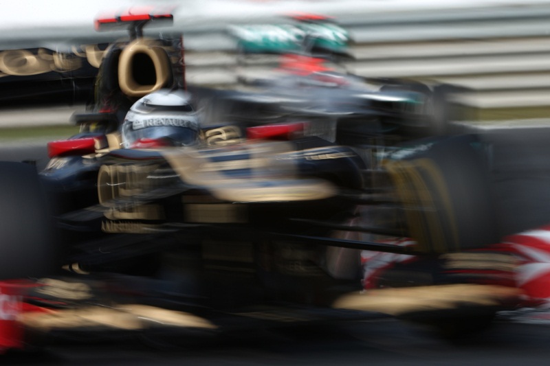 Και ξαφνικά όλοι φοβούνται τη Lotus