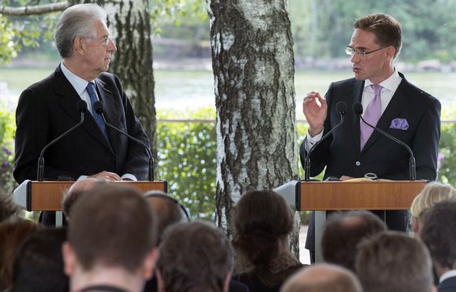 Τραπεζική άδεια για τον ESM ζητά ο Μόντι από το Ελσίνκι, «διστακτικοί» οι Φινλανδοί