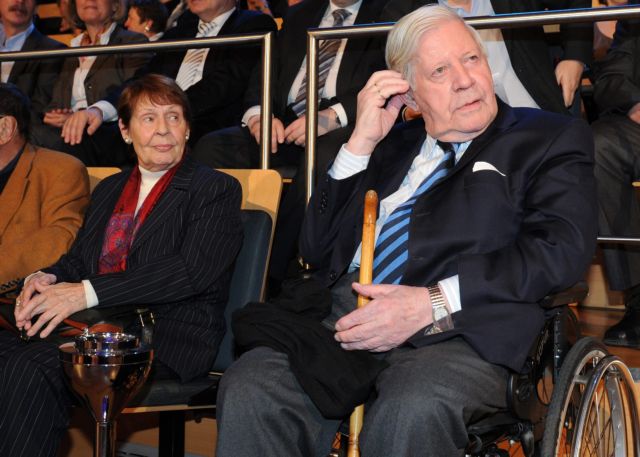 Εραστής στα …93 του δηλώνει ο Χέλμουτ Σμιτ