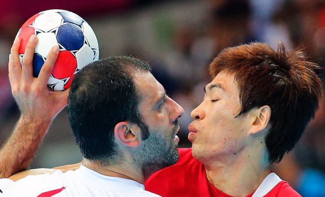 Ελπίζουν Τυνησία και Σερβία, νίκες για Αργεντινή, Κροατία, Ισλανδία