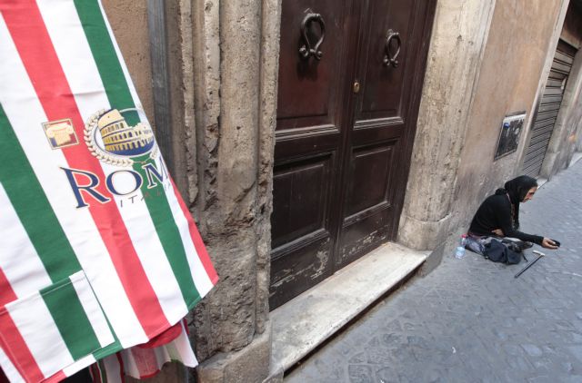 Πρόωρες εκλογές «παραμονεύουν» στην Ιταλία υπό την απειλή μνημονίου
