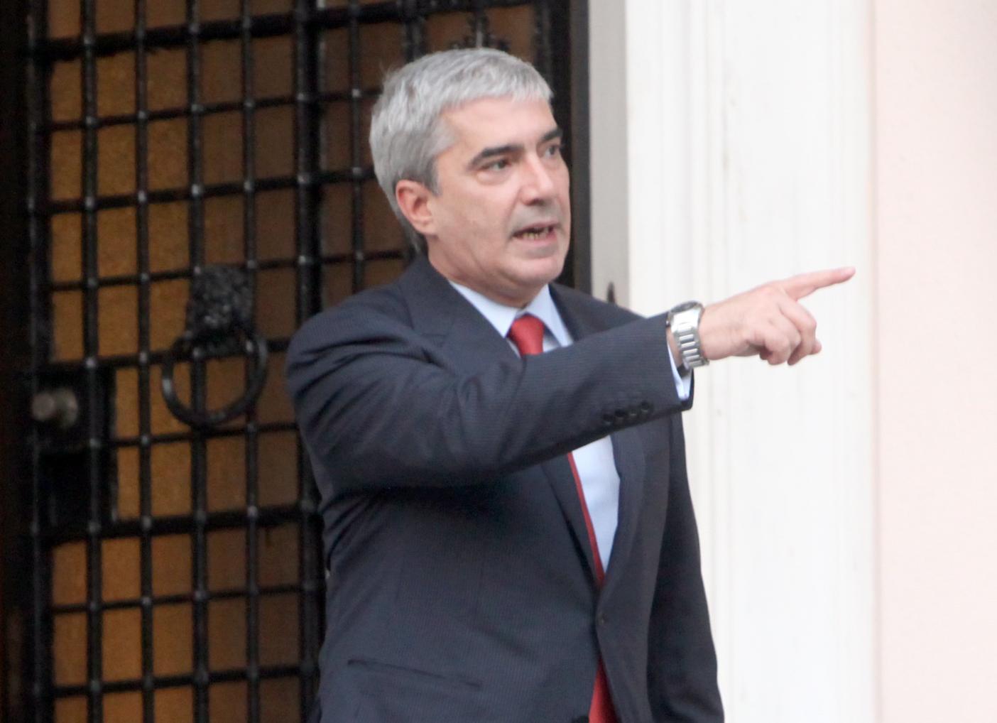 Αντιπαράθεση Κεδίκογλου-ΣΥΡΙΖΑ με αφορμή τη λίστα του Spiegel