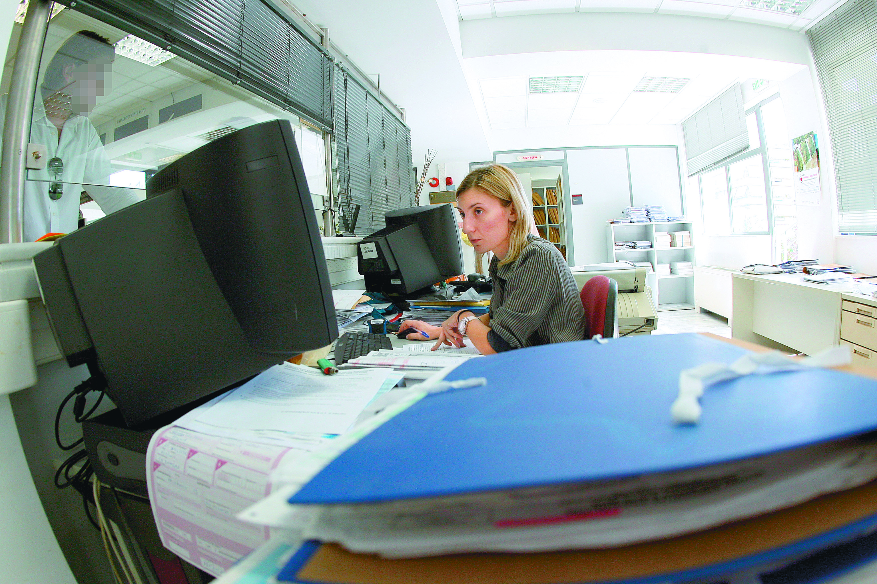 Διευκρινίσεις για την ένταξη ή αποχώρηση εταιρειών από τη ΔΟΥ Μεγάλων Επιχειρήσεων